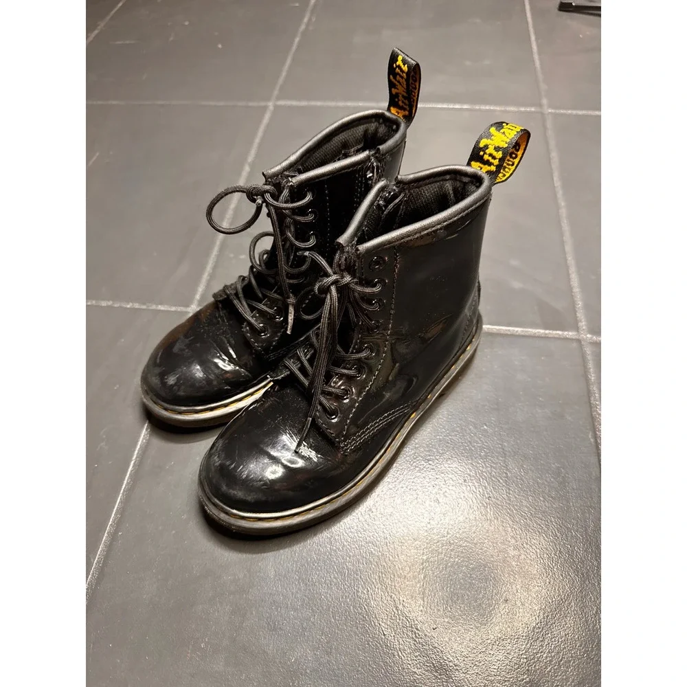 Dr‎ Martens 1460 J Kids Black Patent Leather Lace Up Side Zip Boots Size 1 US